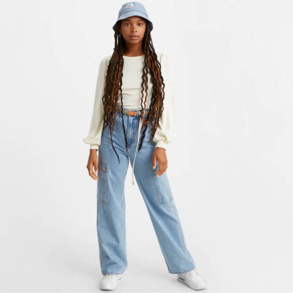 Levi’s Classic Blue Women's Jeans